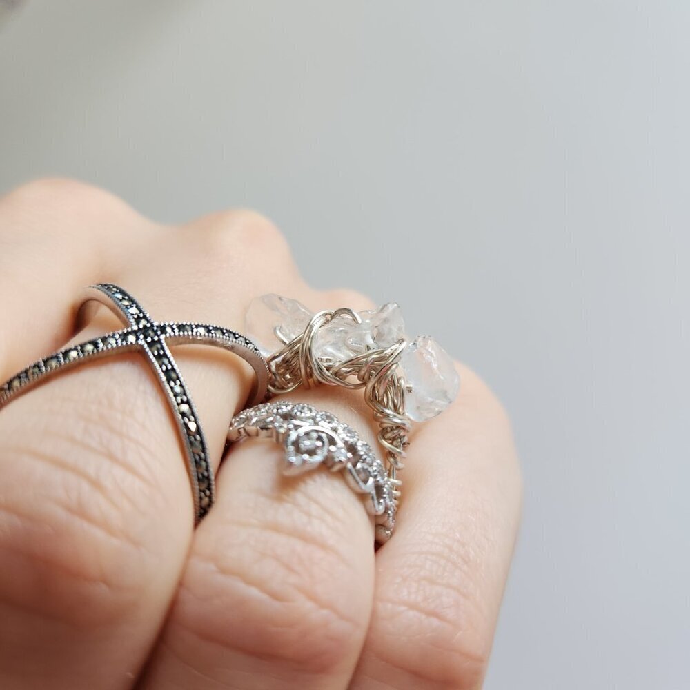 Triple white crystal silver wire ring size 7 - Picture 3 of 7